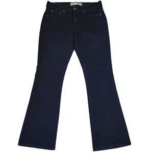 Levi's 515 Bootcut Jeans Size 6M Women's Navy. Waist 32" Inseam 31"